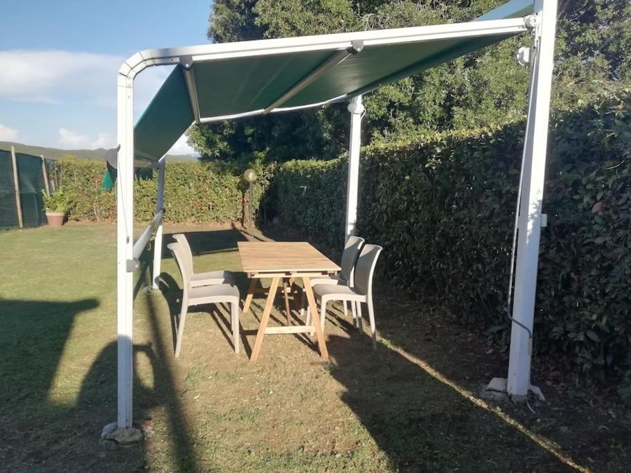 Villetta A Schiera Nei Pressi Del Mare Livorno Buitenkant foto
